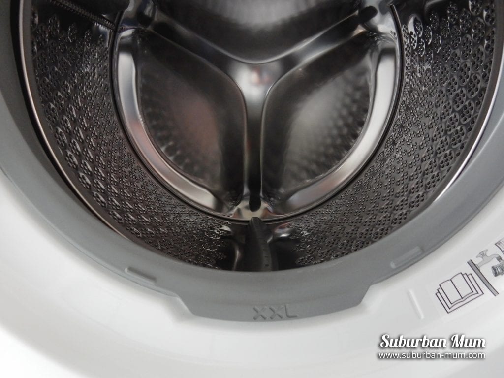 Review AEG L89499FL Washing Machine Suburban Mum