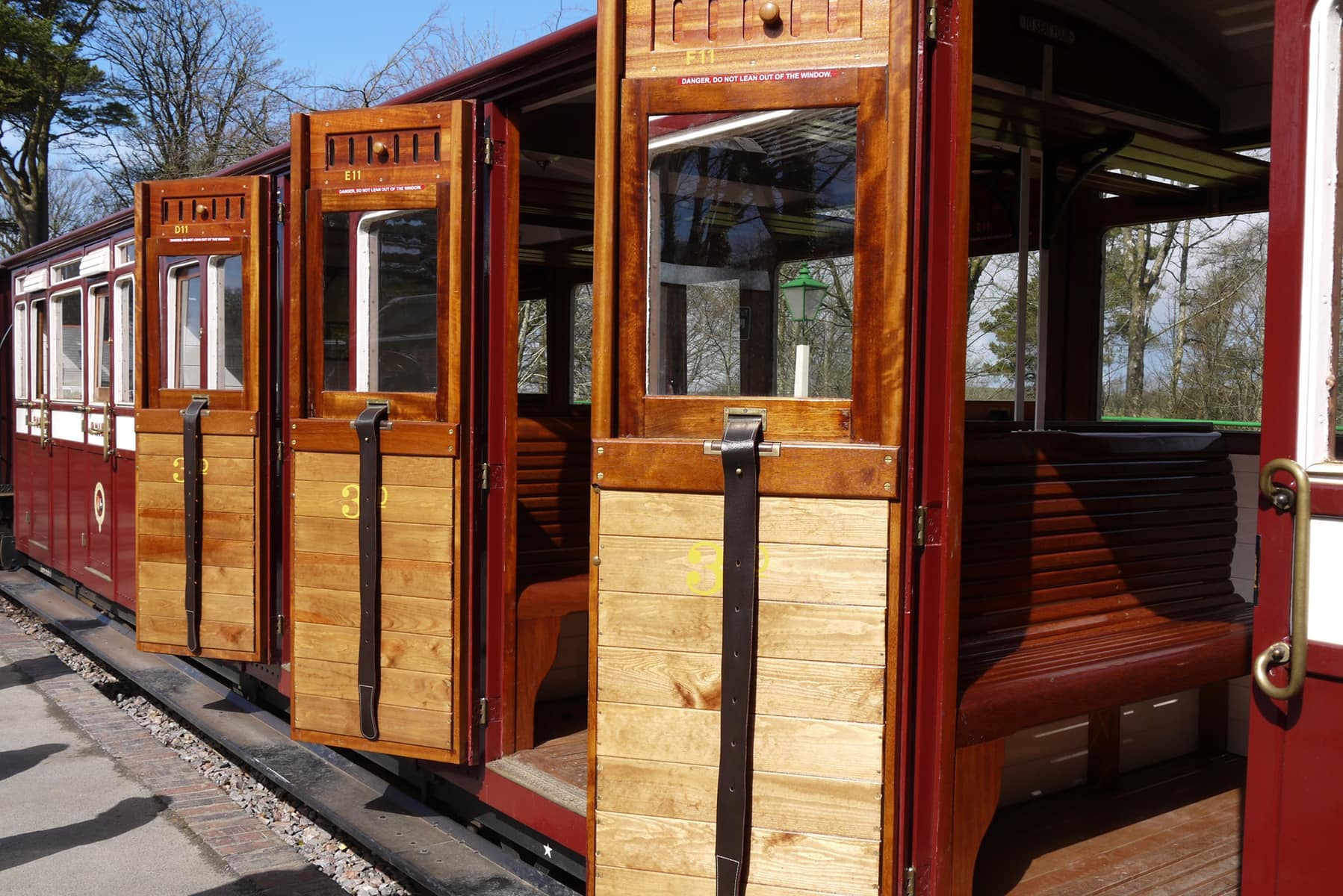 woody-bay-carriages