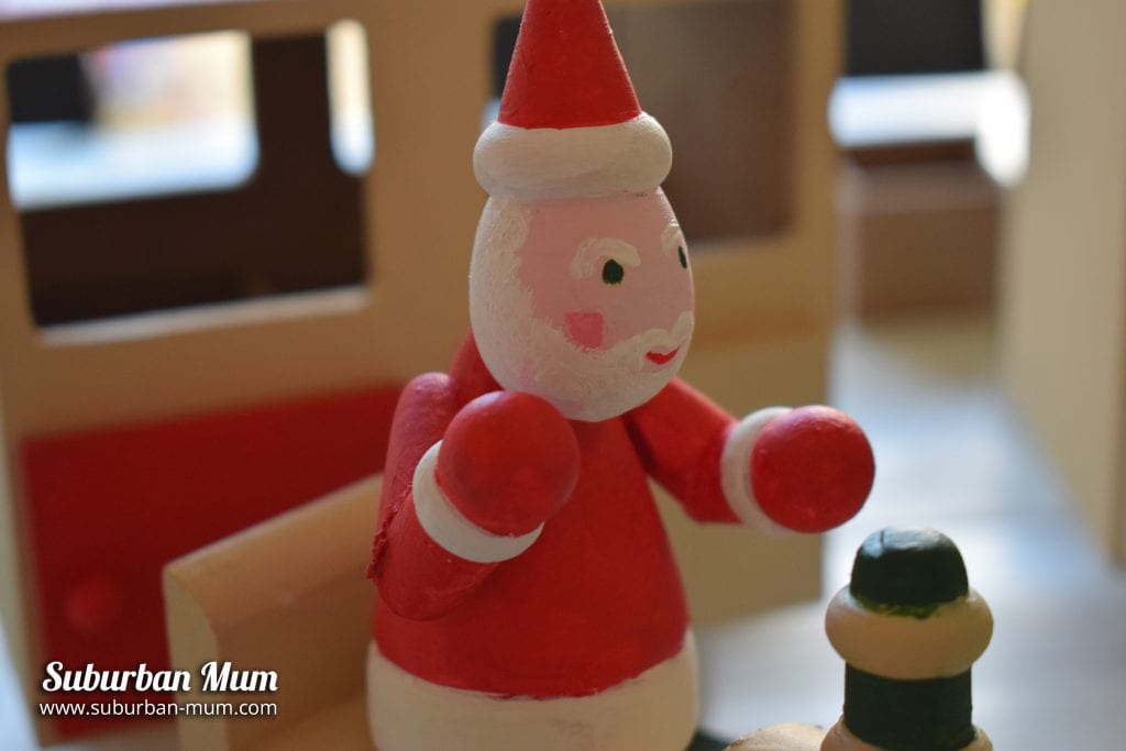 hobbycraft-train-santa
