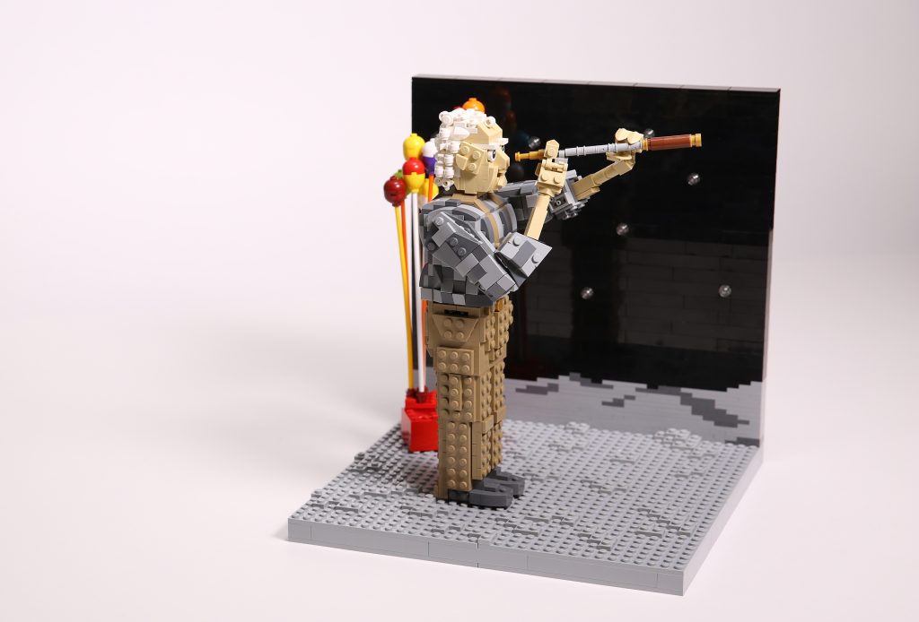 JL-man-on-moon-xmas-lego