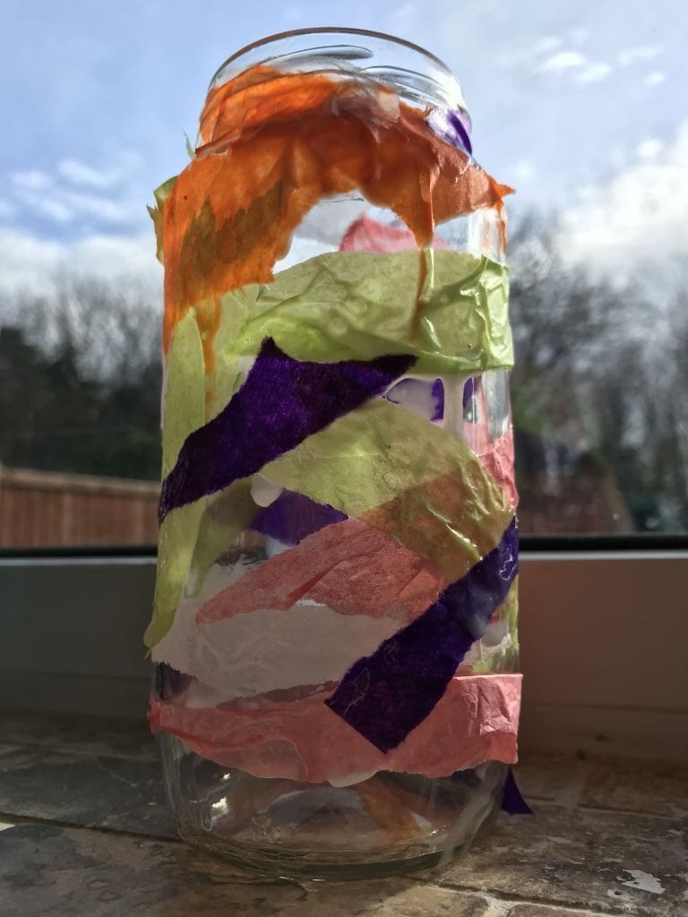 cup-of-toast-Tissue-paper-vase