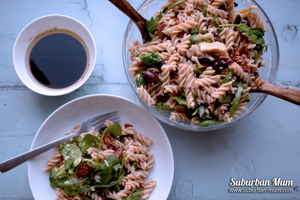 pasta-salad-artichokes-olives-sundried-toms