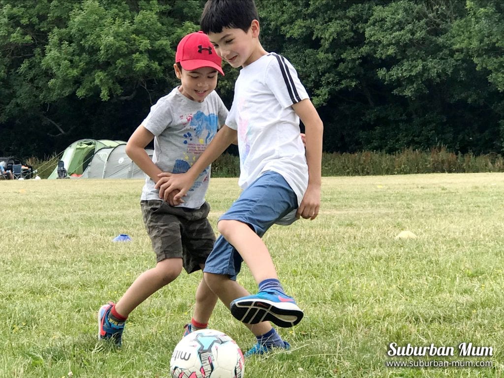 boys-playing-football