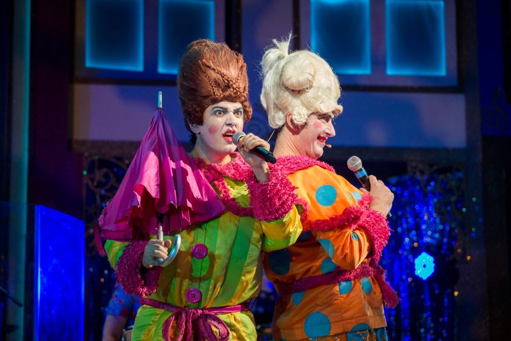 Cinderella - The Rockin' Panto: Ugly Sisters